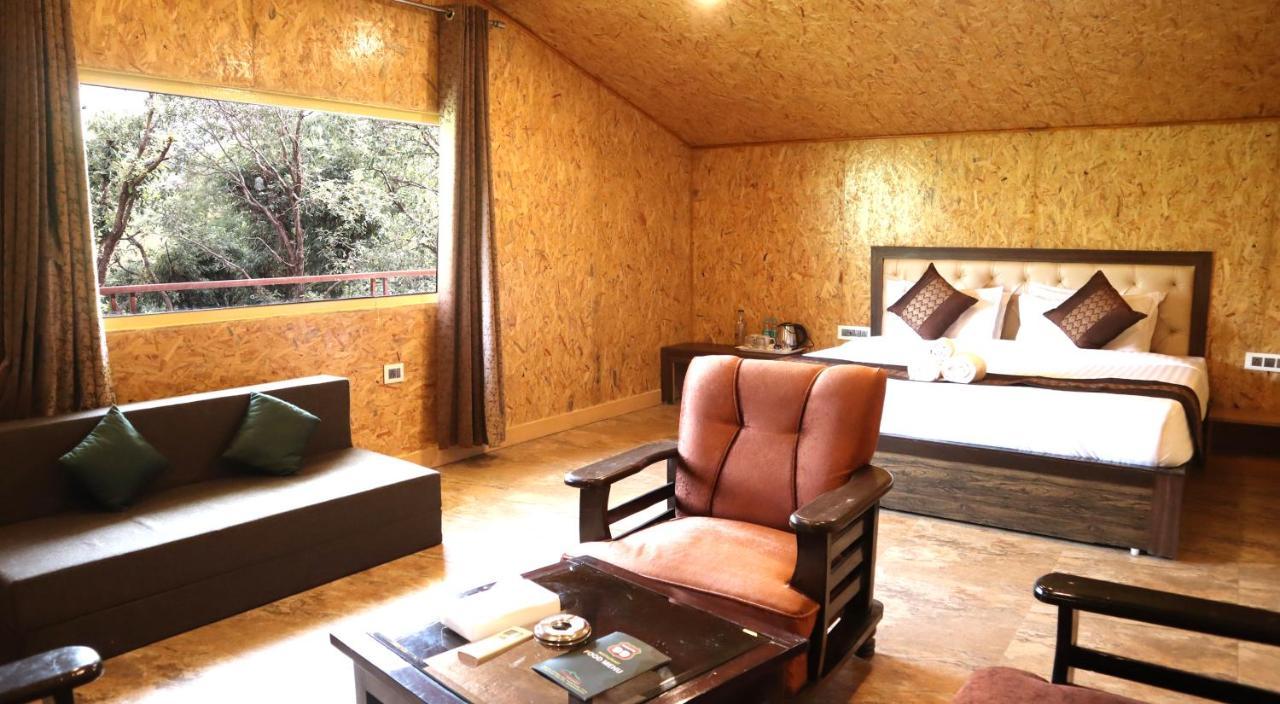 Skywood Resort Shoghi Shogi Εξωτερικό φωτογραφία