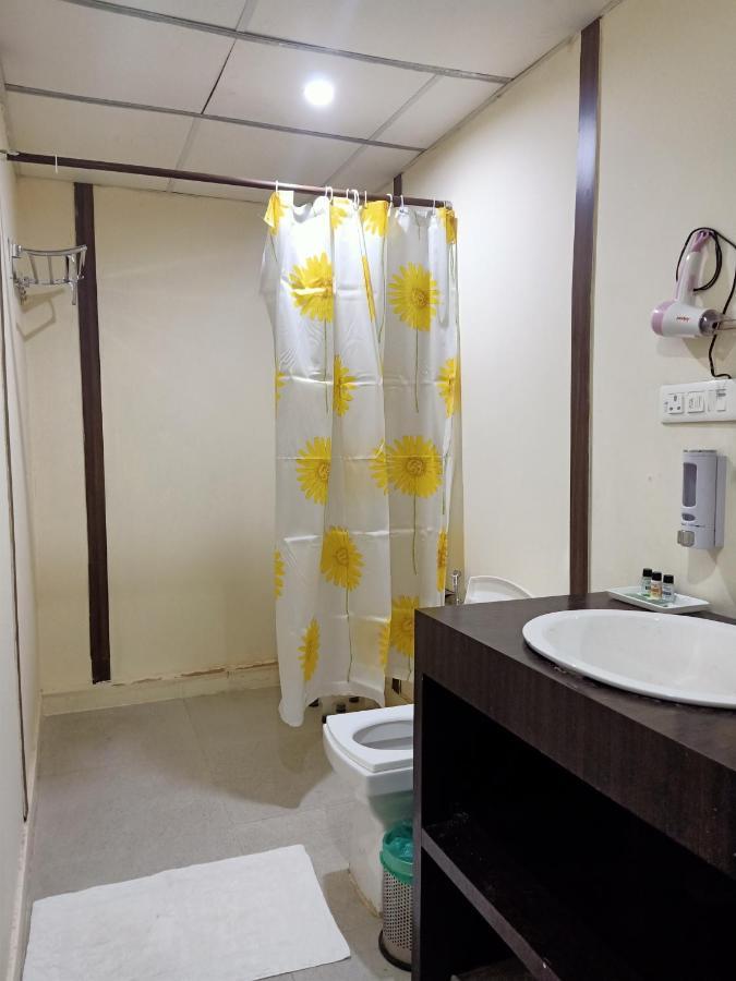 Skywood Resort Shoghi Shogi Εξωτερικό φωτογραφία