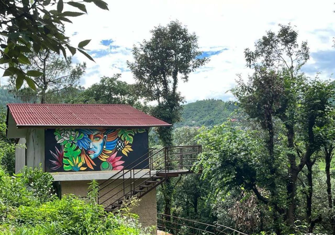 Skywood Resort Shoghi Shogi Εξωτερικό φωτογραφία